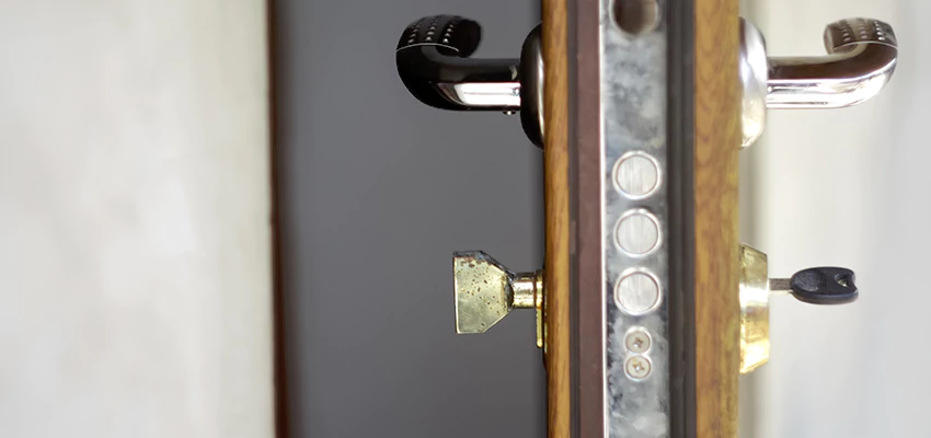 Holiday Emergency Locksmith in Woodcrest, California
