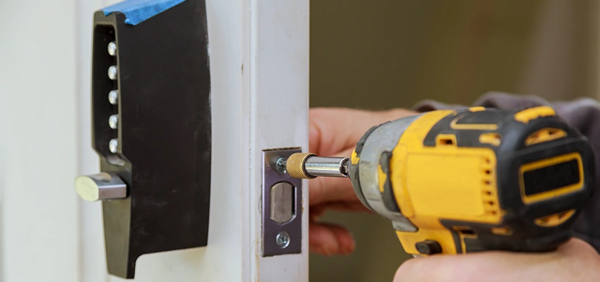 Eviction Locksmith For Key Duplication in Woodcrest, California